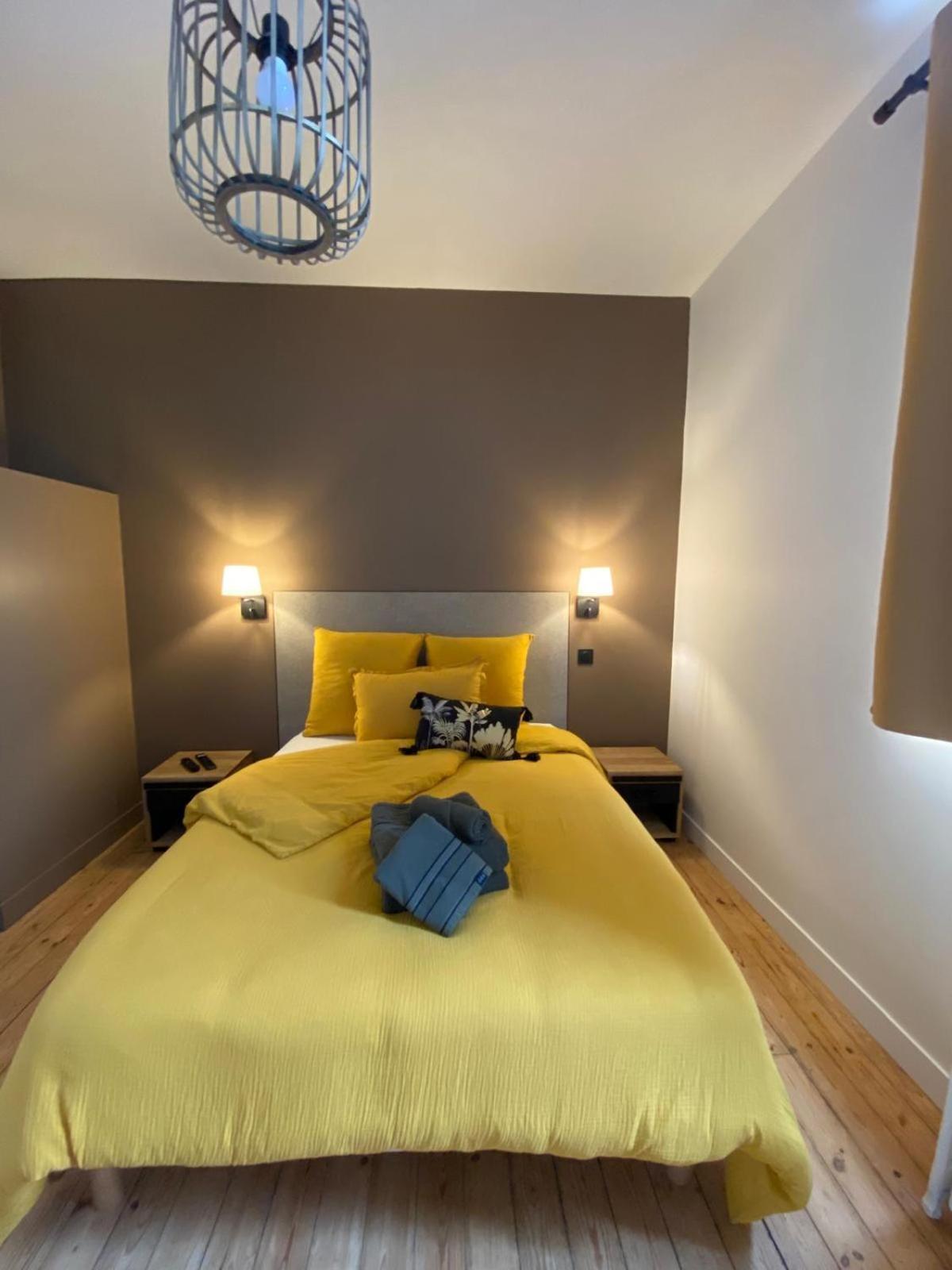 La Hacienda Rosita Hotel Saint-Jouan-des-Guérets Buitenkant foto
